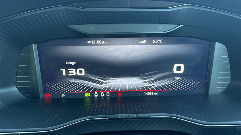 Skoda Superb 2.0 TDI CR Sport Line Plus 5dr DSG Diesel Hatchback